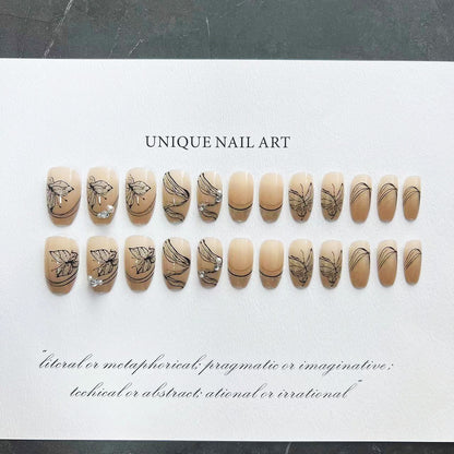 Künstlerisches Schmetterling-Nagelkunst-Set