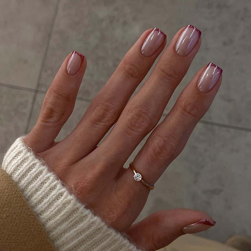 Kunstnagelset mit glamourösem French-Tip-Design Brehn