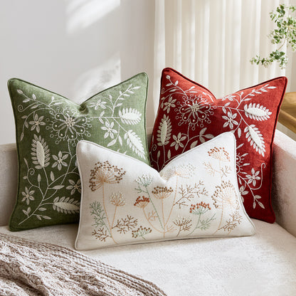 Bestickte Leinen-Wurfkissenhülle mit floralem Motiv
