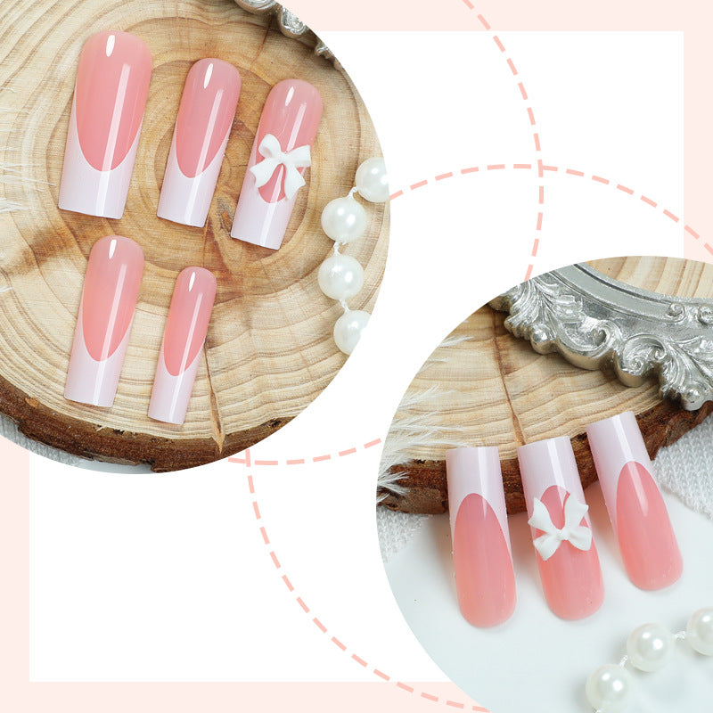 Elegantes Press-On Nagelset mit dekorativen Schleifen Brehn