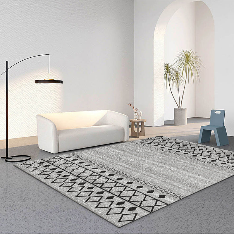 Geometrisch gemusterter Teppich