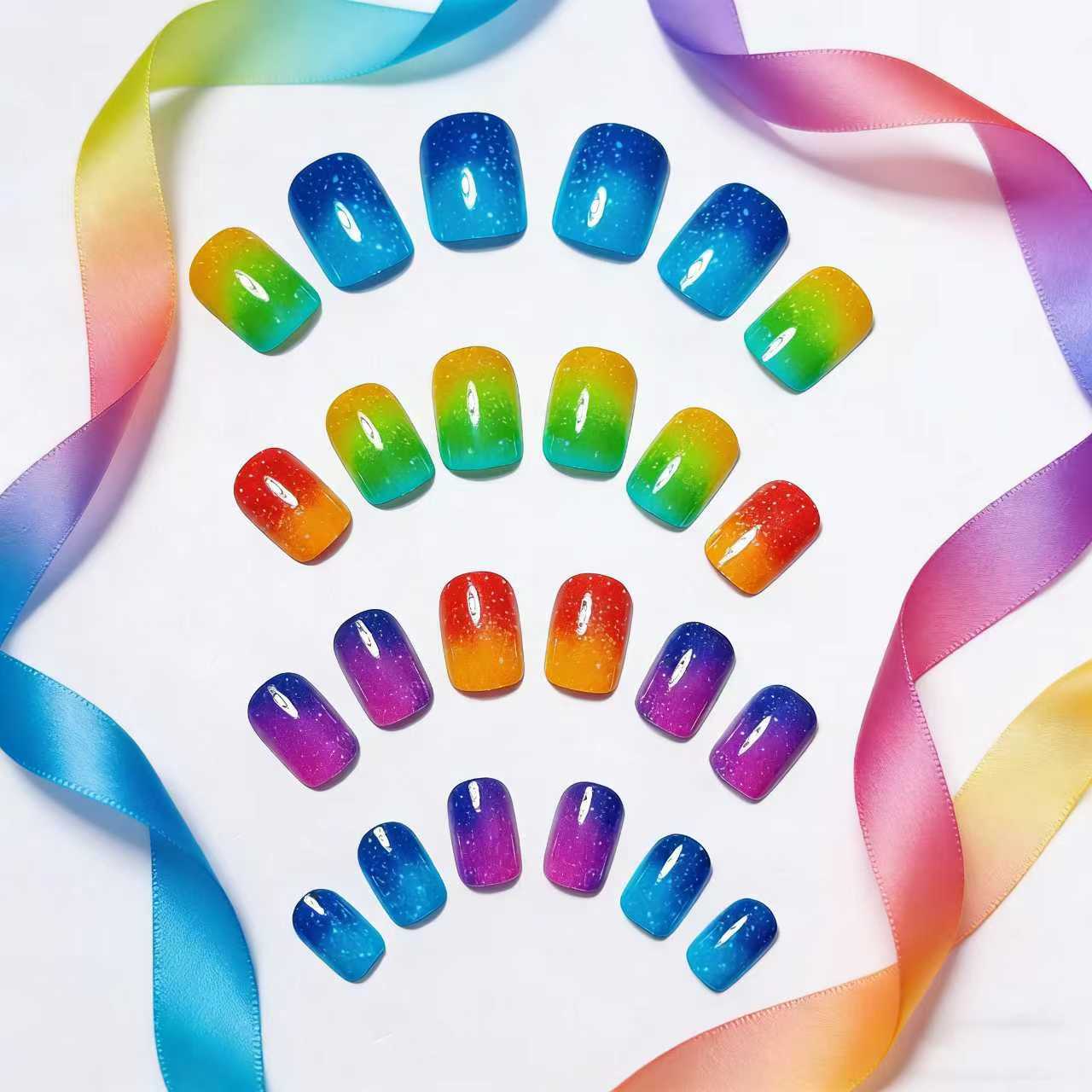 Künstlerische Gel-Nägel Brehn