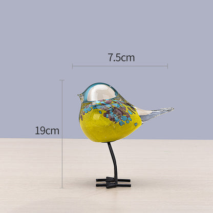 Handgefertigte dekorative Glasskulptur eines Vogels auf Metallbeinen Brehn