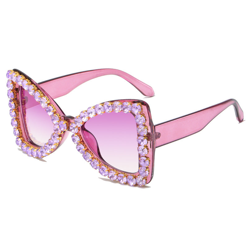 Damen Glamouröse Sonnenbrille mit Kristallverzierung Brehn