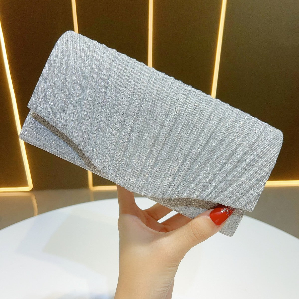 Elegante Gefaltete Clutch