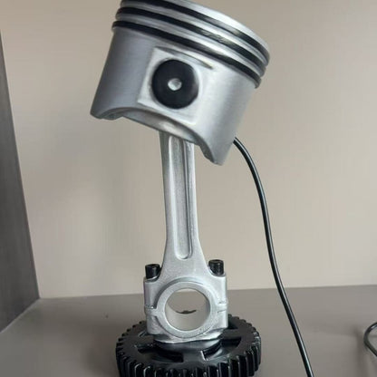Stilvolle Tischlampe im Automobil-Design Brehn