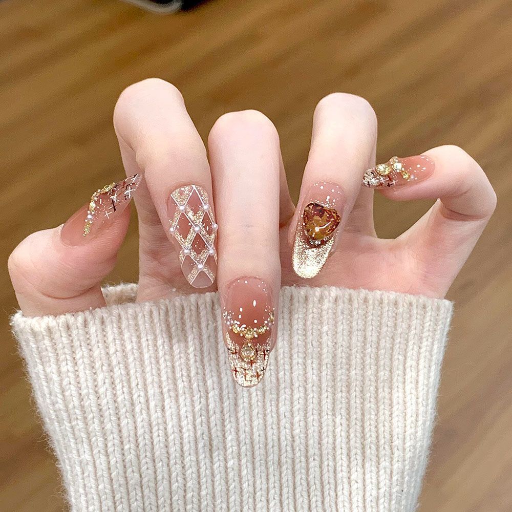 Künstlerisches dekoratives Press-on-Nagelset Brehn