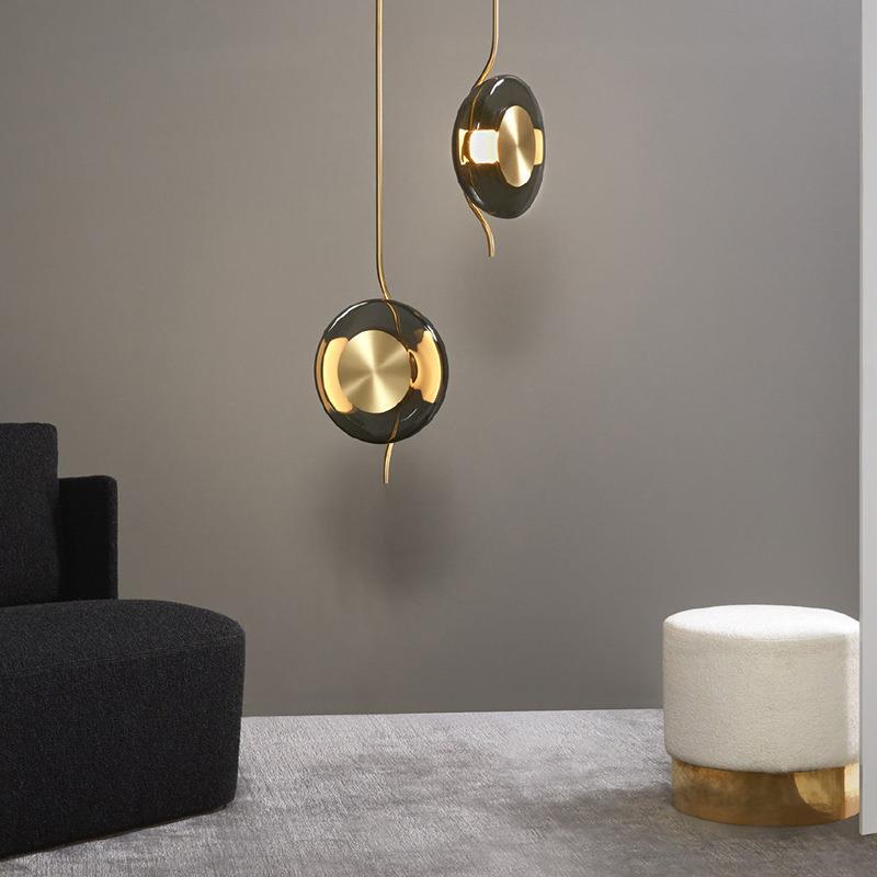 Moderne Künstlerische Stehlampe mit Minimalistischem Design
