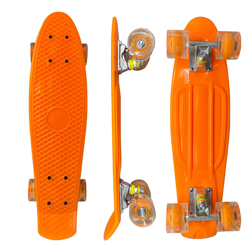 Mini Cruiser Skateboard mit ergonomischem Design Brehn