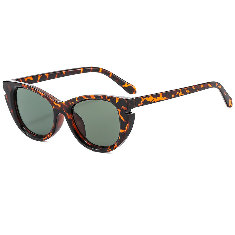 Damen Cat-Eye Sonnenbrille mit robustem Kunststoffrahmen Brehn