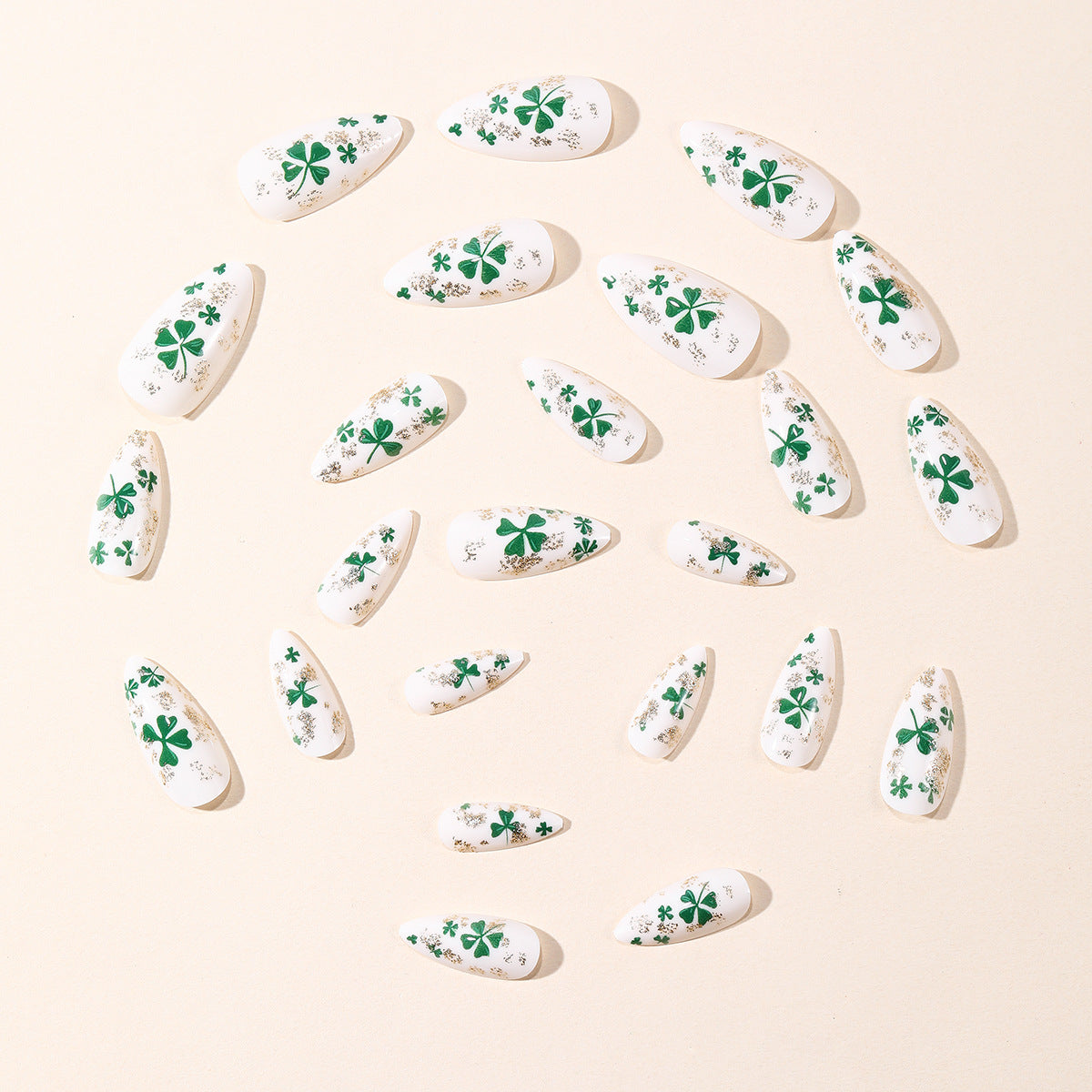 3D Shamrock Klee Nail Art Extensions Brehn