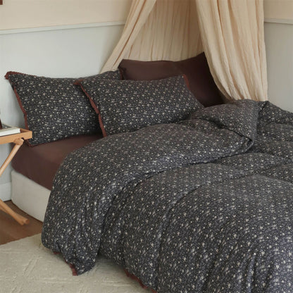 Bettwäsche-Set aus Baumwolle mit Vintage-Blumenmuster und gehäkelter Kante