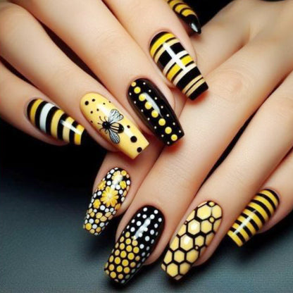 Bee-Inspired Acryl Nagelkunst Brehn