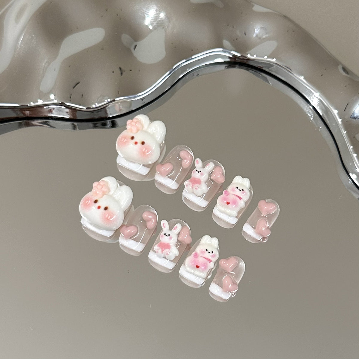 Verspieltes Bunny-Themen Press-On Nagelkunst Set