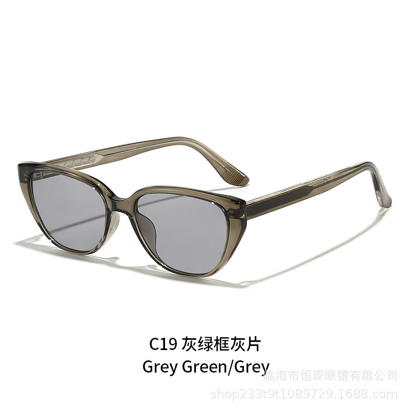 Damen Cat-Eye Sonnenbrille mit trendigem Leopardenmuster und robustem Rahmen Brehn