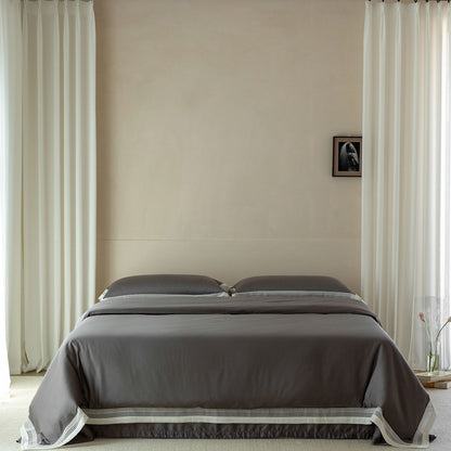 Minimalist Baumwollsatin Bettbezugset mit Mikro-Karo-Rand