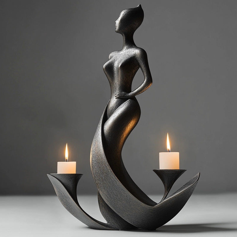 Eleganter skulpturaler Kerzenhalter