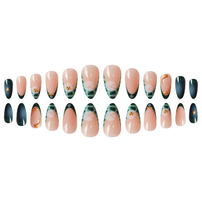 Stylisches künstlerisches Gel-Nageldesign Brehn