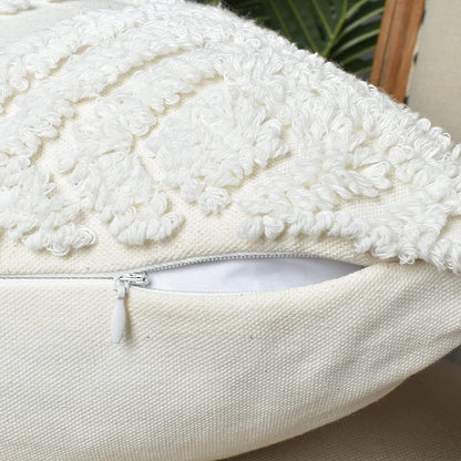 Quadratischer Boho‑Kissenbezug mit handtuftetem Diamant‑Tufting, hochflorigem Chenille‑Relief und Eckquasten Brehn