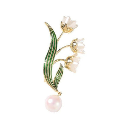 Elegante Blütenbrosche mit Perlenanhänger Brehn
