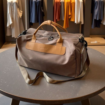 Geräumige multifunktionale Reisetasche Brehn
