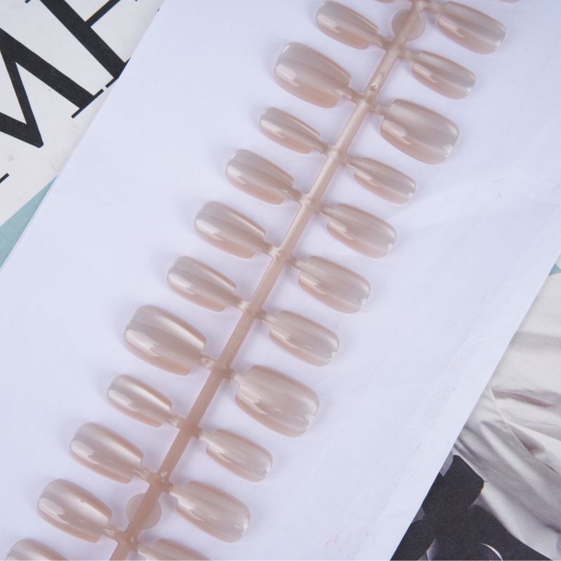 Künstlerisches Ombre Press-On Nagelspitzen Set Brehn