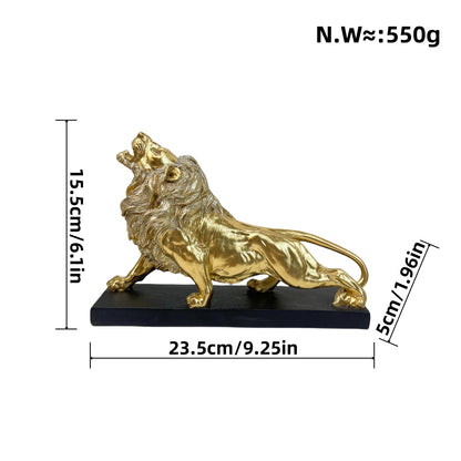 Dekorative Löwenfigur mit goldenen Details Brehn