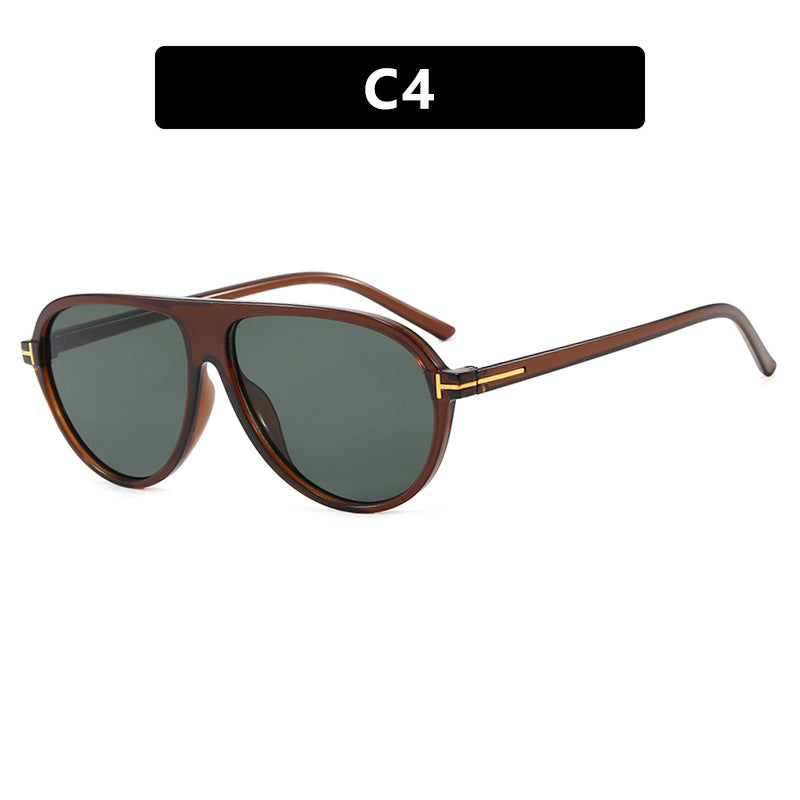 Damen stilvolle Sonnenbrille im aerodynamischen Design Brehn