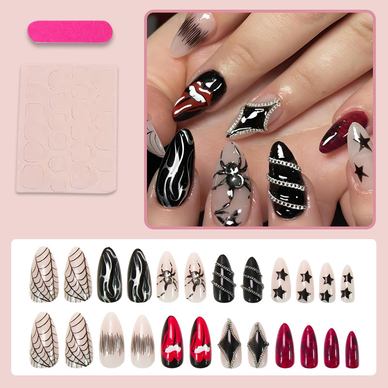Kunstnagelset mit gruseligen Halloween-Motiven und 3D-Verzierungen Brehn