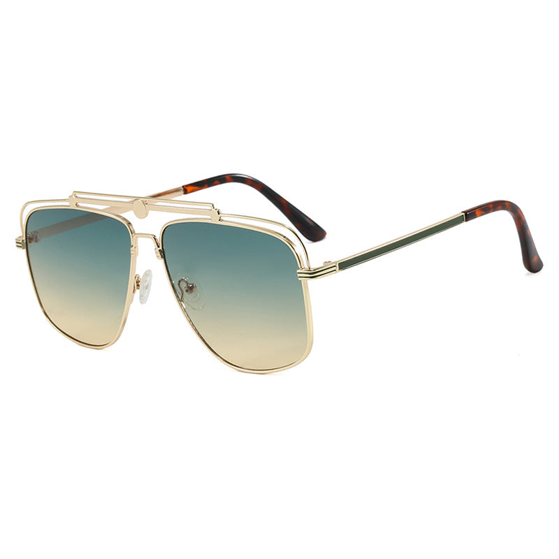 Damen elegante quadratische Sonnenbrille mit goldenen Akzenten Brehn