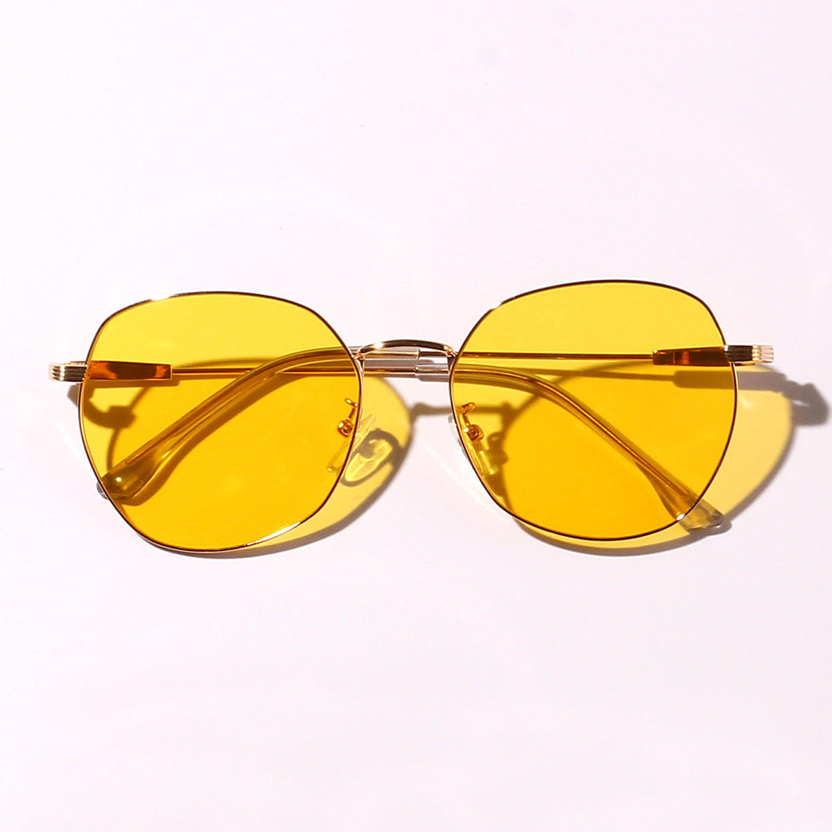 Damen auffällige geometrische Sonnenschutzbrille mit UV-Schutz Brehn