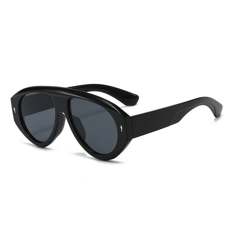 Damen moderne Fashion-Sonnenbrille im futuristischen Design Brehn