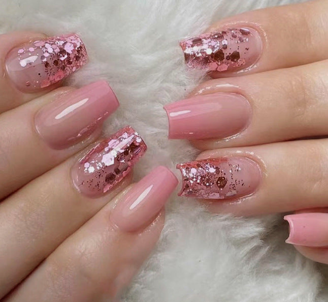 Elegante Ombre-Nagelverlängerungen Brehn