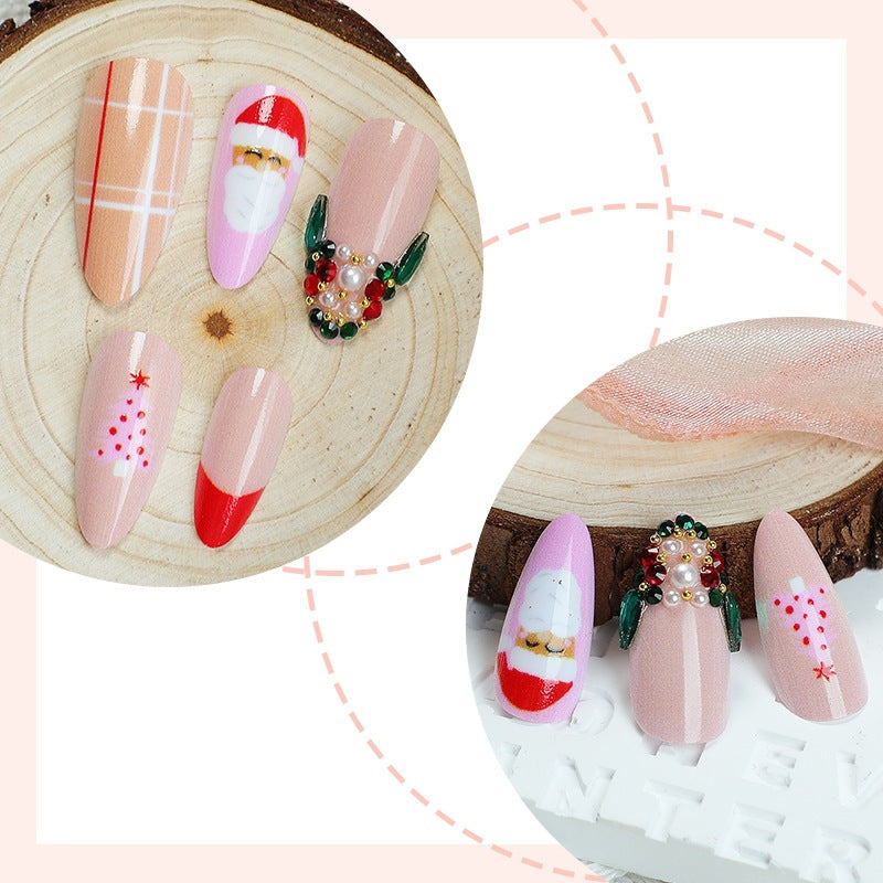 Künstliche Nagel-Kollektion mit festlichen Designs und eleganten Akzenten Brehn