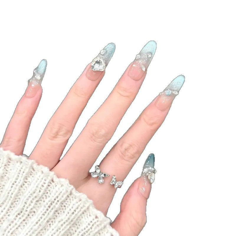 Kunstnägel mit Modernem Glitzer-Design Brehn