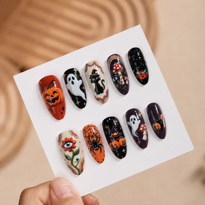 Festliches Kunstnagelset mit gruseligen Halloween-Motiven Brehn