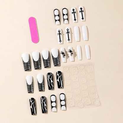 Gothic Chic Nail Art Set Brehn