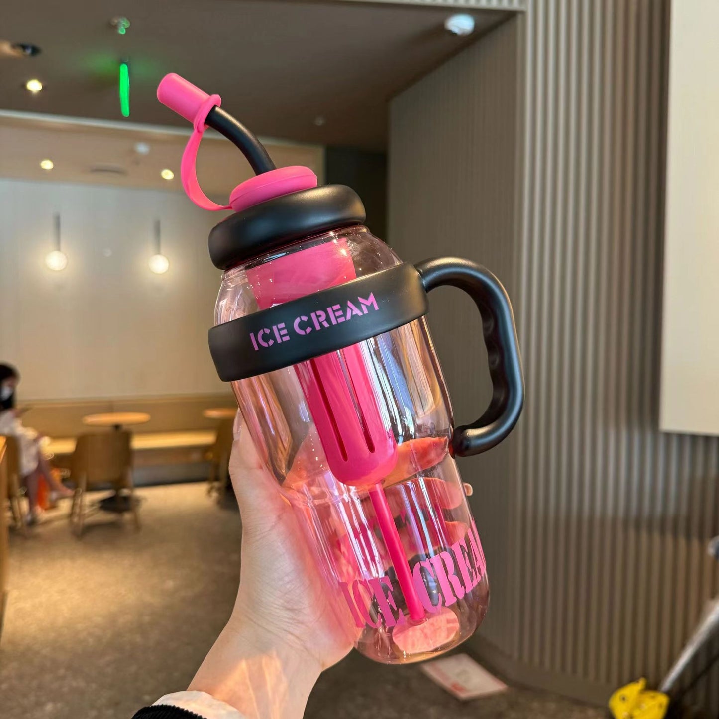 Damen kreative Trinkflasche Brehn