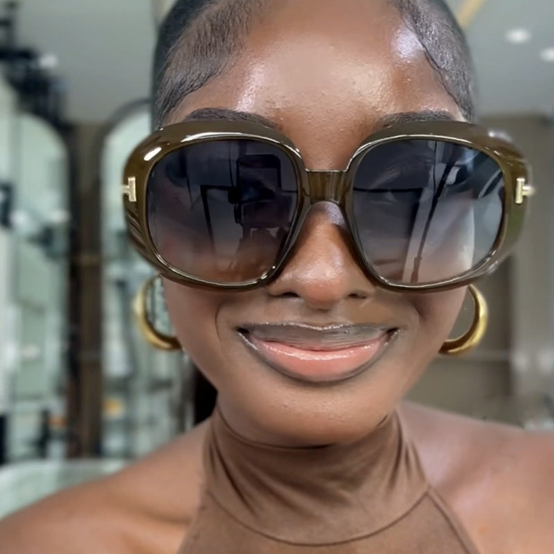 Damen oversized Sonnenbrille mit eleganter Rahmenstruktur und UV-Schutz Brehn