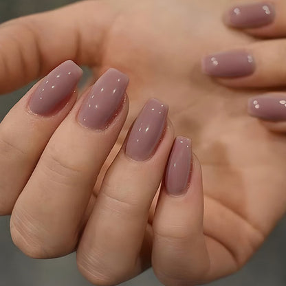Glänzende langanhaltende Nagelverlängerungen