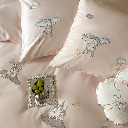 Premium gesticktes Baumwoll-Bettwäsche-Set mit plüschigem Hasenmotiv