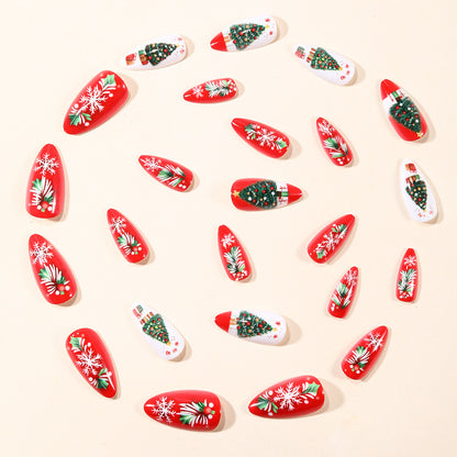 Festliche weihnachtliche Nagelkunstverlängerungen Brehn