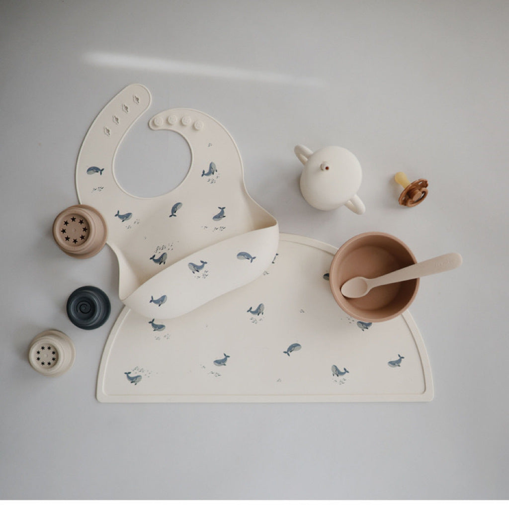 Silikon-Saugmatte mit Waldruck für die Babynahrung