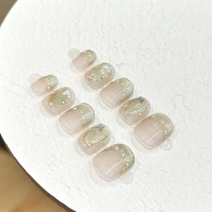 Elegante Schmetterlings-verzierte Press-On Nagelset