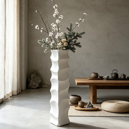 Dekorative Slim Wave Vase Brehn