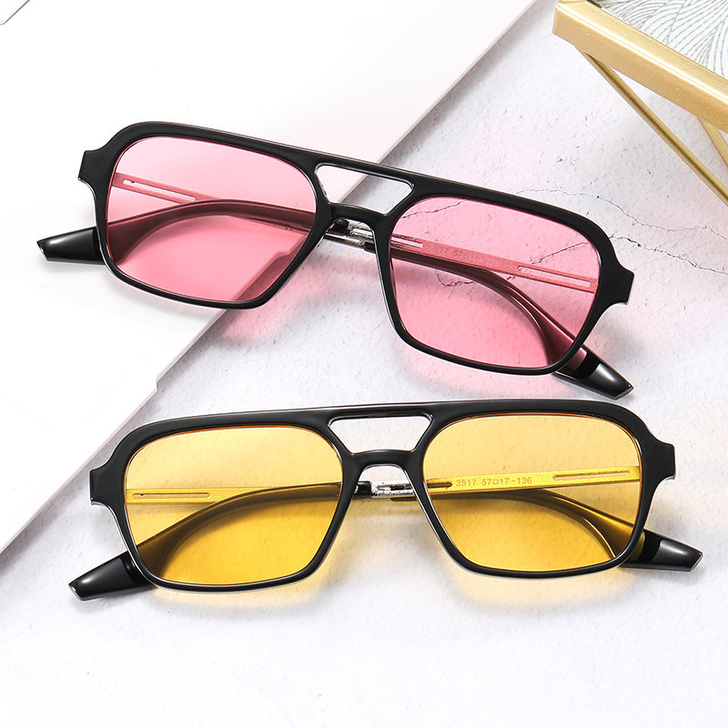 Quadratische Sonnenbrille Im Modischen Design Brehn