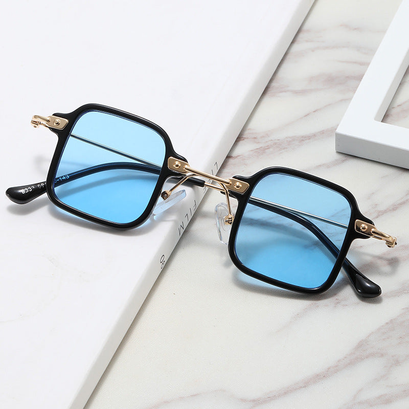 Damen geometrische Sonnenbrille mit stylischem Metallrahmen Brehn