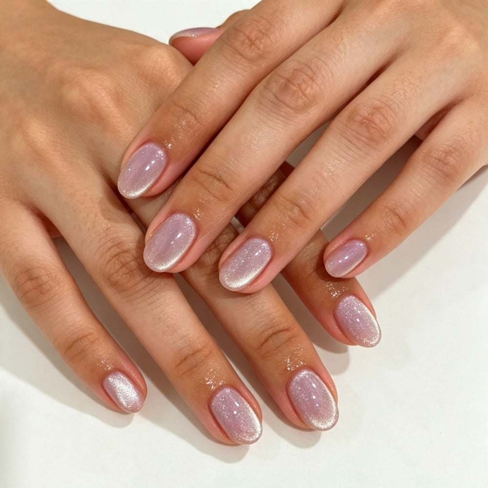 Elegante Kunstnägel mit Schimmerndem Ombre-Effekt Brehn