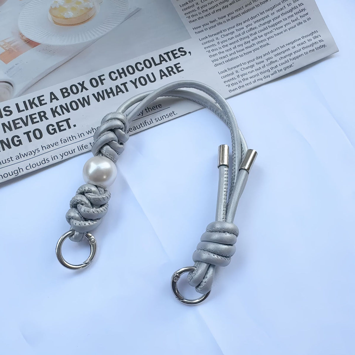 Eleganter geknoteter Leder-Schlüsselanhänger Halter Brehn