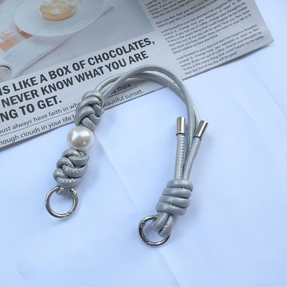 Eleganter geknoteter Leder-Schlüsselanhänger Halter Brehn